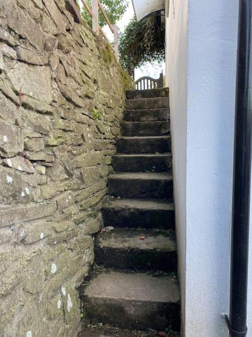 Couples Getaway, With Mountain Views/Dog Friendly Vila Crickhowell Exterior foto